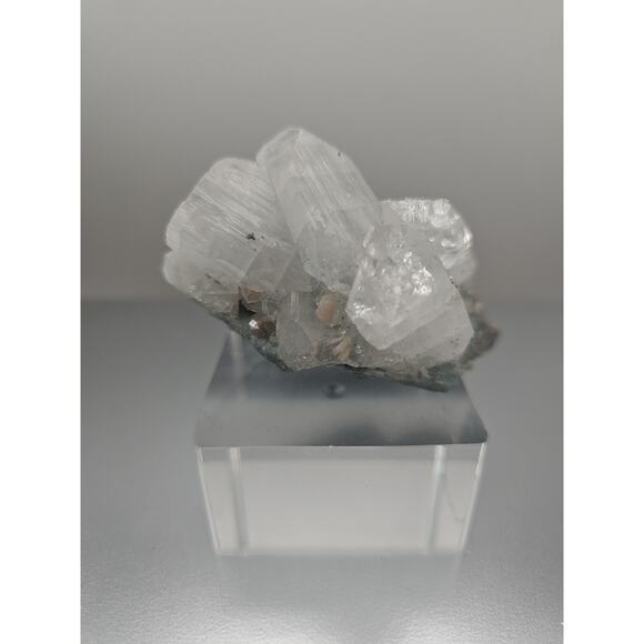 Apophyllite crystal specimen 108grams - Picture 3 of 14
